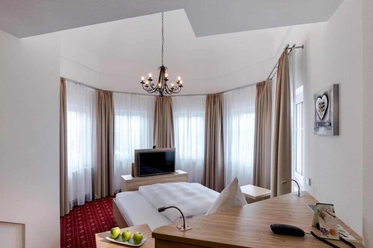 Edelfinger Hof Hotell Bad Mergentheim Exteriör bild